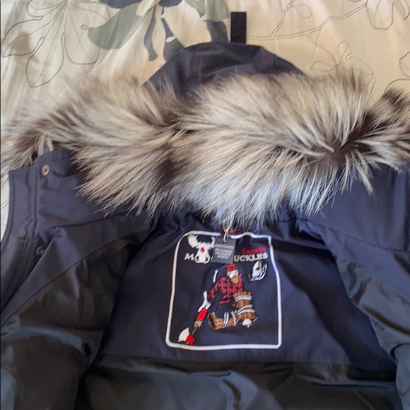 Authentic Moose knuckle winter jacket - Picture 3 of 5